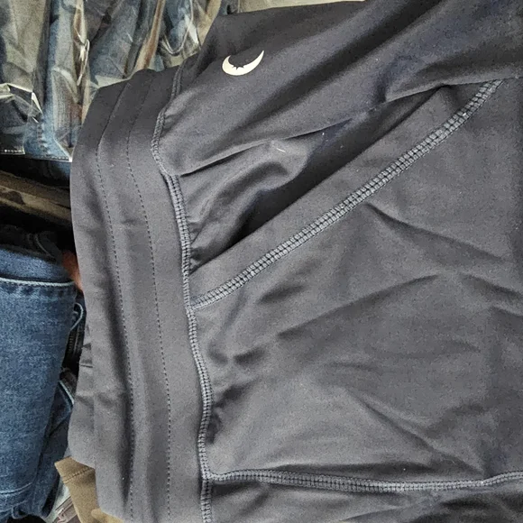 ZYIA Navy Short Peak Joggers Track Pants - Picture 3 of 4